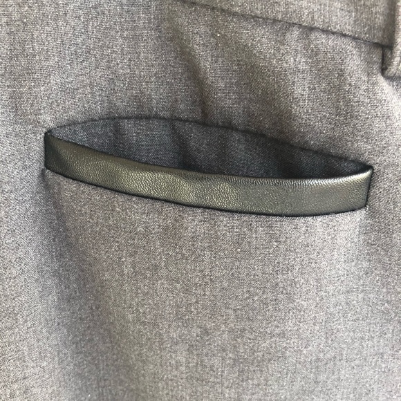 Women’s dress slacks - Picture 3 of 8